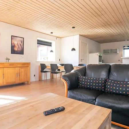 4 Person In Oksbol (Syddanmark)